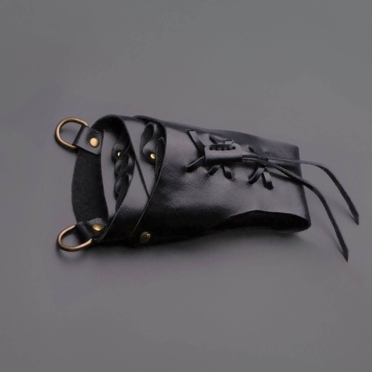 Juntetsu Cross-Laced Leather Holster - 5 Professional (SKU: JUN-CRSLC-5PC)