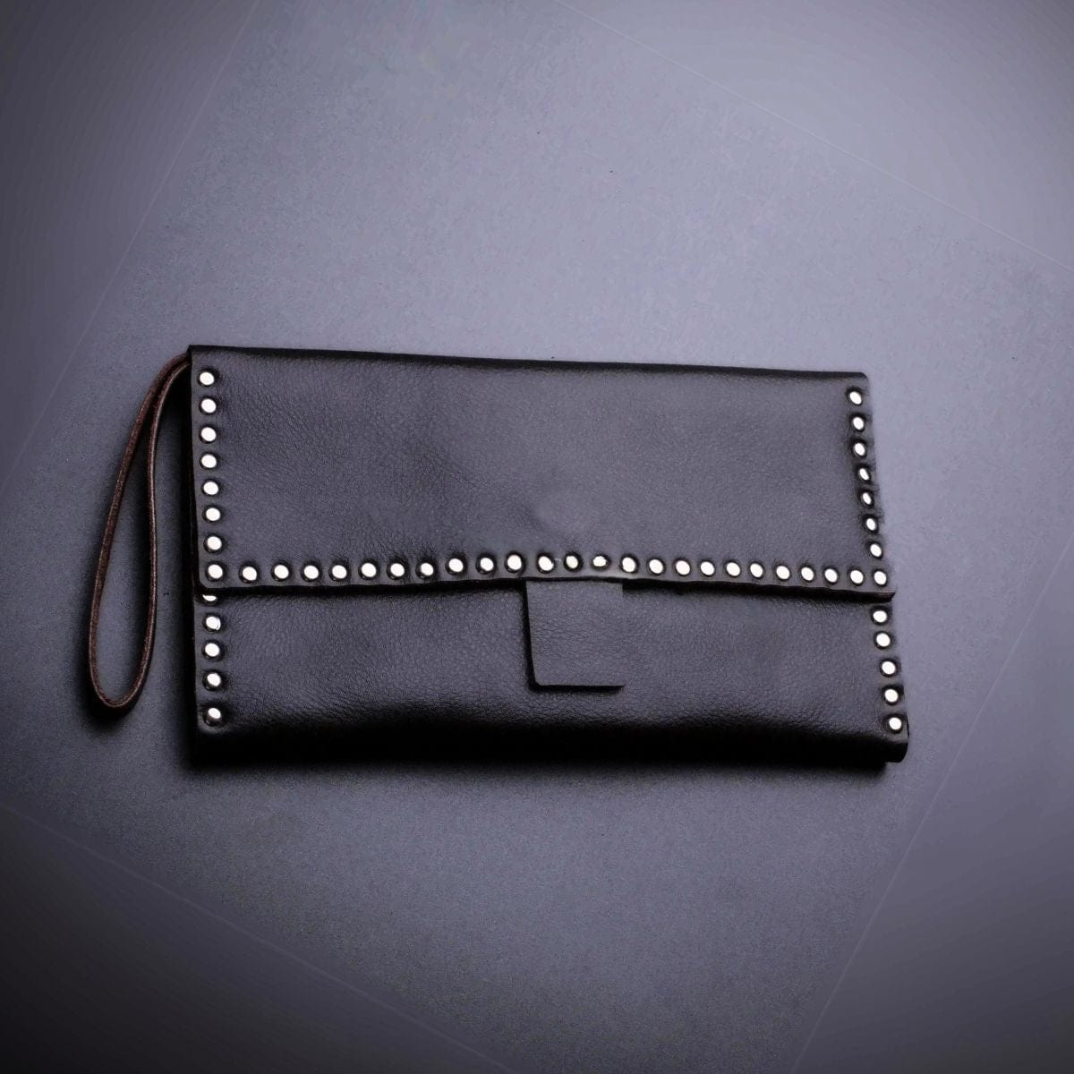 Juntetsu Heritage Studded Scissor Wallet: Protects 4 Shears (SKU: JUN-JUNTETSU-HER-STUD-4PC)