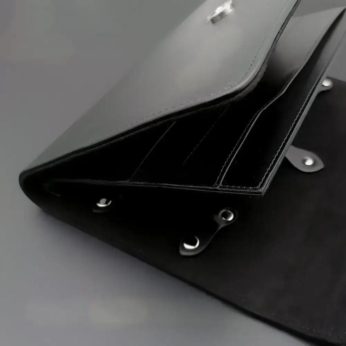 Juntetsu Leather Scissor Case - 8 Pocket Premium Storage (SKU: JUN-CASE-B8PC)